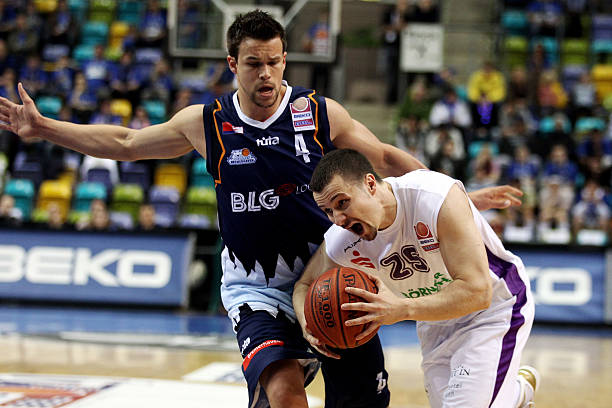 守端的严密 守端的严密