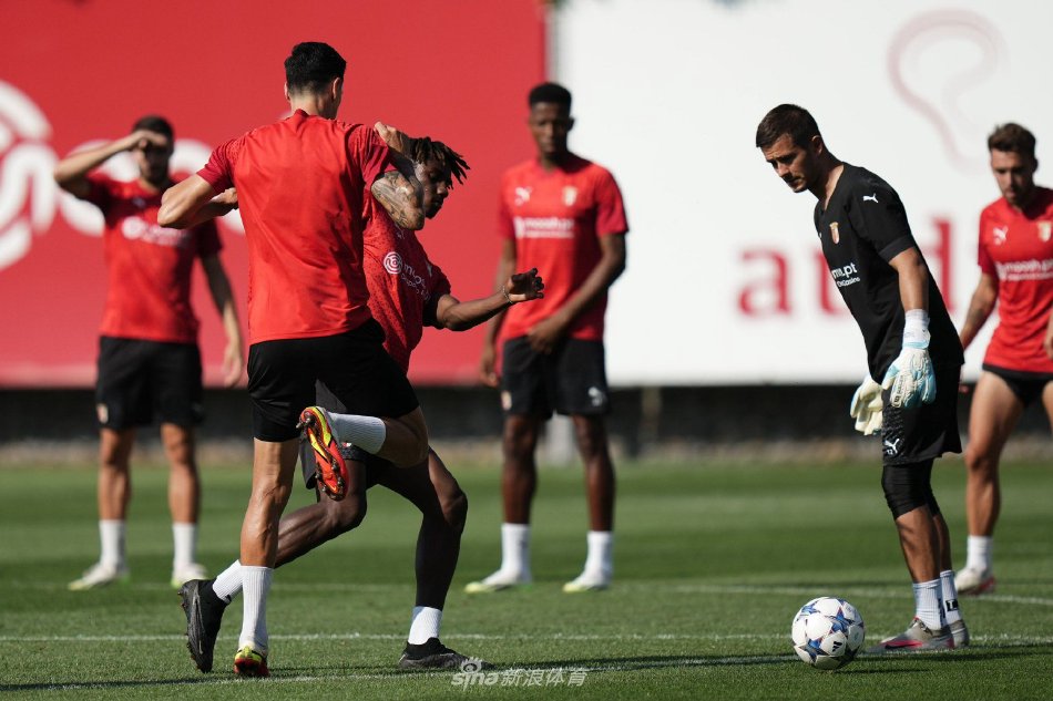 基凭借穆勒 基凭借穆勒