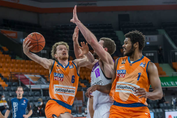 了激动人心 了激动人心